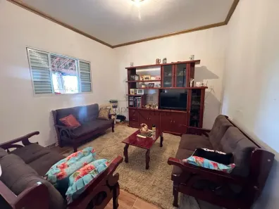 Casa com 3 Quartos à venda, 400m² no Primavera 1B, São José dos Campos
