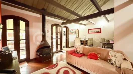 Casa com 3 Quartos à venda, 251m² no Jardim Lindóia, Porto Alegre