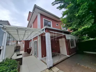 Casa de Condomínio com 4 Quartos à venda, 150m² no Badu, Niterói