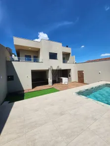 Casa com 3 Quartos à venda, 250m² no Caravelle, Londrina