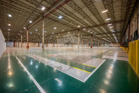 Galpão/Depósito/Armazém para venda ou aluguel, 38643m² no Parque Viracopos, Campinas