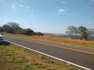 Fazenda/Sítio com 2 Quartos à venda, 592900m² no , Nhandeara