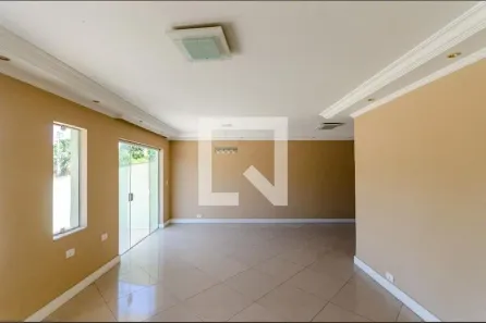 Casa com 3 Quartos à venda, 220m² no Vila Pedra Branca, São Paulo