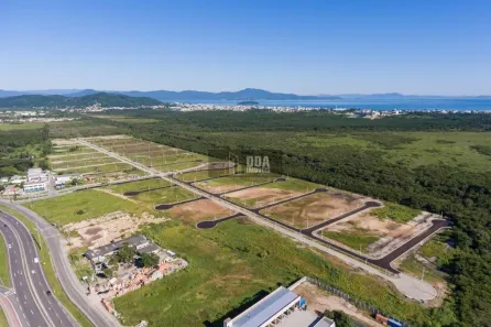 Lote/Terreno à venda, 450m² no Ingleses do Rio Vermelho, Florianópolis