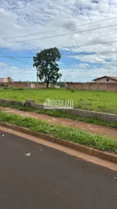 Lote/Terreno à venda, 258m² no Parque das Laranjeiras II, Uberaba
