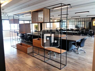 Sala Comercial à venda, 357m² no Cidade Monções, São Paulo