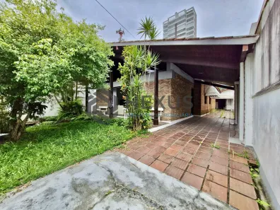 Casa com 6 Quartos à venda, 204m² no Jardim Las Palmas, Guarujá
