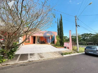 Casa de Condomínio com 3 Quartos à venda, 141m² no , 