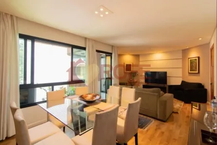 Apartamento com 3 Quartos à venda, 135m² no Moema, São Paulo
