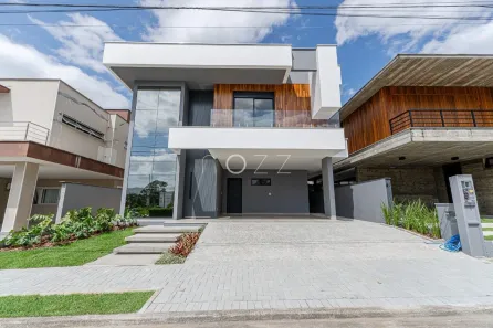 Casa de Condomínio com 4 Quartos à venda, 249m² no Vila Nova, Joinville