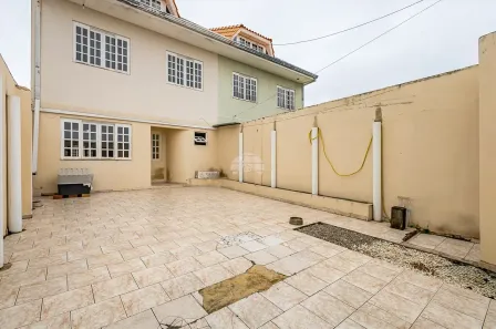 Sobrado com 3 Quartos à venda, 238m² no Capão da Imbuia, Curitiba