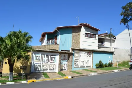 Sobrado com 4 Quartos à venda, 353m² no Jardim Chapadão, Campinas