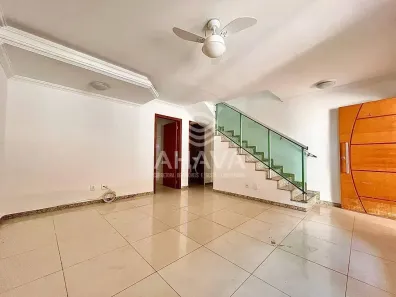 Casa com 3 Quartos à venda, 140m² no Heliópolis, Belo Horizonte