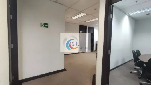 Sala Comercial para alugar, 226m² no Vila Olímpia, São Paulo