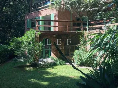 Casa com 3 Quartos à venda, 271m² no Taboleiro Verde, Cotia
