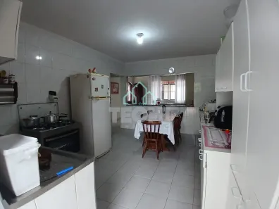 Casa com 4 Quartos à venda, 220m² no Parque Senhor do Bonfim, Taubaté