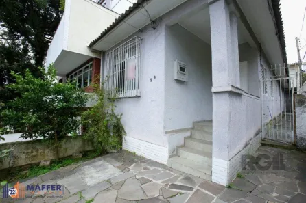 Casa com 2 Quartos à venda, 125m² no Chácara das Pedras, Porto Alegre
