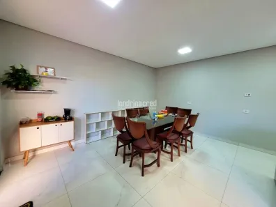 Casa com 3 Quartos à venda, 270m² no Jardim Planalto, Londrina
