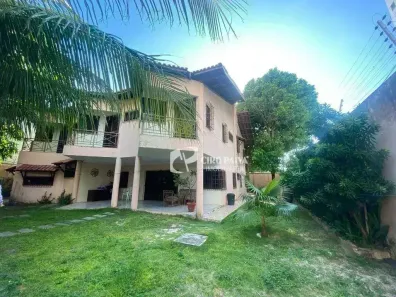 Casa com 4 Quartos à venda, 334m² no Guararapes, Fortaleza