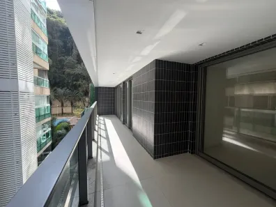 Apartamento com 3 Quartos para alugar, 235m² no Icaraí, Niterói