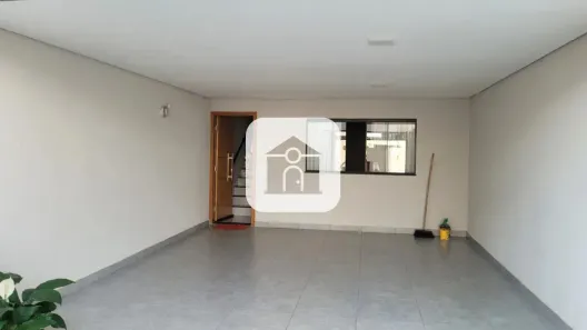 Sobrado com 2 Quartos à venda, 136m² no Novo Mundo, Uberlândia