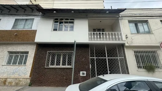 Casa com 3 Quartos à venda, 140m² no São Mateus, Juiz de Fora