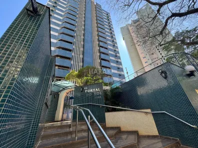 Apartamento com 4 Quartos à venda, 127m² no Zona 07, Maringá