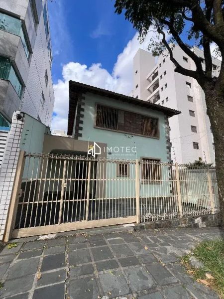 Casa com 3 quartos — Prado, Belo Horizonte