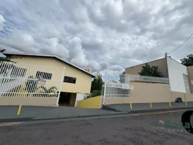 Casa com 4 Quartos para alugar, 502m² no Bosque da Saúde, Cuiabá