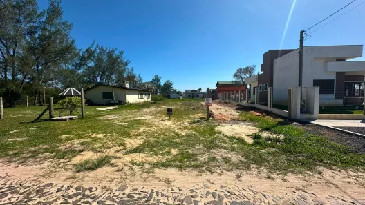 Lote/Terreno à venda, 450m² no Balneário Rosa do Mar, Passo de Torres
