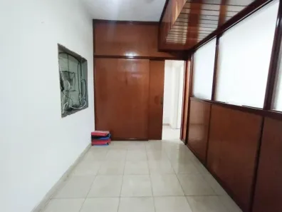 Sala Comercial à venda, 122m² no Centro, Santos