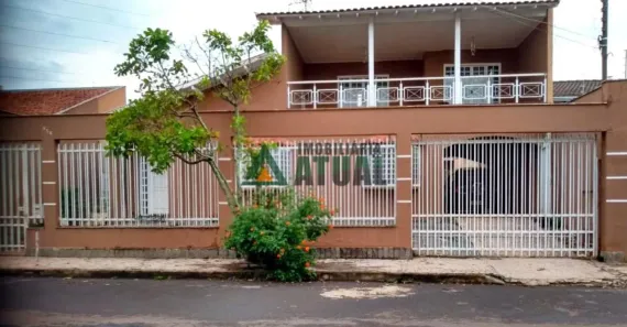 Casa com 3 Quartos à venda, 345m² no Caravelle, Londrina