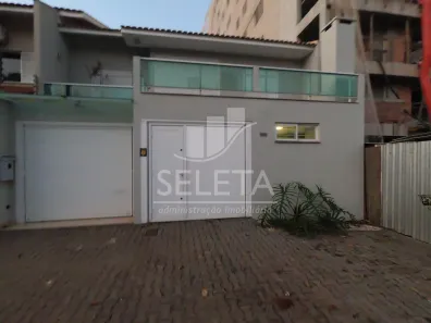 Sobrado com 1 Quarto à venda, 170m² no Centro, Cascavel