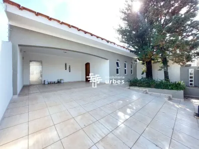 Casa com 3 Quartos à venda, 198m² no Vila Santa Maria, Americana