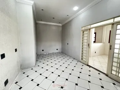Casa com 3 Quartos à venda, 237m² no Centro, Mogi Mirim