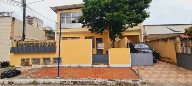 Casa com 2 Quartos para alugar, 60m² no Centro, São Gonçalo