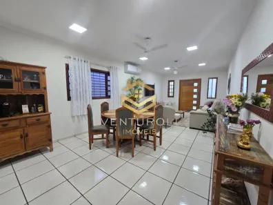 Casa com 3 Quartos à venda, 221m² no Vila Souto, Bauru