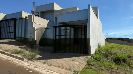 Casa com 3 Quartos à venda, 90m² no Colinas, Londrina