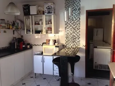 Casa com 5 Quartos à venda, 360m² no Piratininga, Niterói
