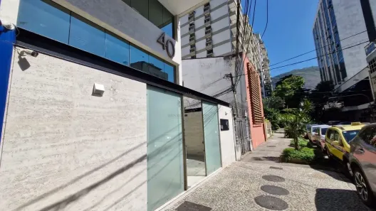 Prédio Comercial para alugar, 369m² no Humaitá, Rio de Janeiro