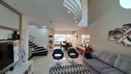 Casa de Condomínio com 3 Quartos à venda, 270m² no Jardim de Alah, Taubaté