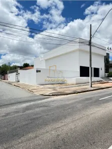 Sala Comercial para alugar, 630m² no Rebouças, Curitiba