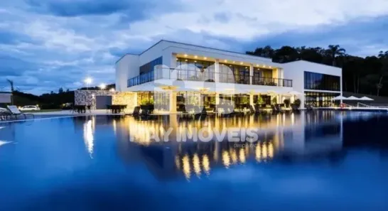 Casa com 4 Quartos à venda, 380m² no Santa Regina, Camboriú