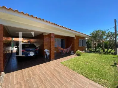 Casa com 4 Quartos à venda, 170m² no XANGRI-LÁ, Xangri-lá