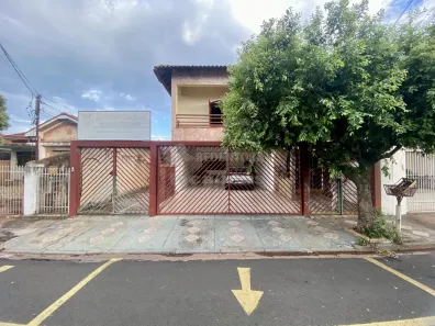 Sobrado com 3 Quartos à venda, 250m² no Vila Moreira, São José do Rio Preto