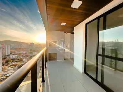 Apartamento com 2 Quartos à venda, 71m² no Barreiros, São José