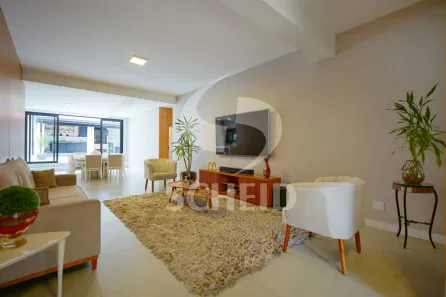Casa com 4 Quartos à venda, 400m² no Vila Inah, São Paulo