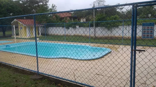 Lote/Terreno à venda, 180m² no Santa Isabel, São Gonçalo