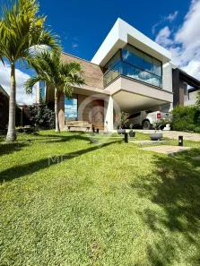 Casa com 4 Quartos à venda, 300m² no Uruguai, Teresina