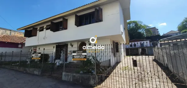 Casa com 4 Quartos à venda, 515m² no Centro, Santa Maria